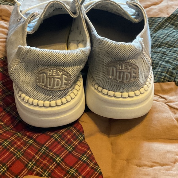Woman’s Hey Dude Gray Casual Shoes - Picture 2 of 8